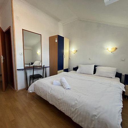 Villa Kiwi In The Heart Of Охрид Екстериор снимка