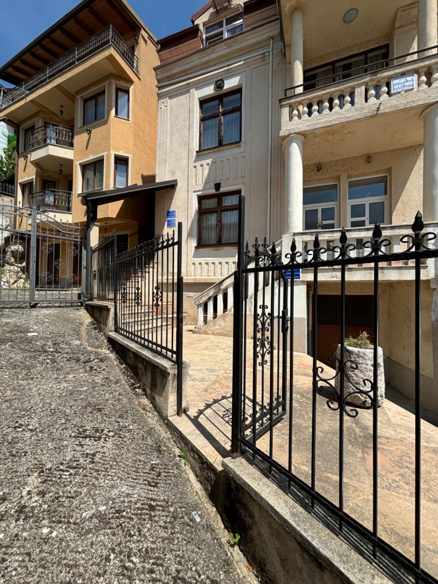 Villa Kiwi In The Heart Of Охрид Екстериор снимка